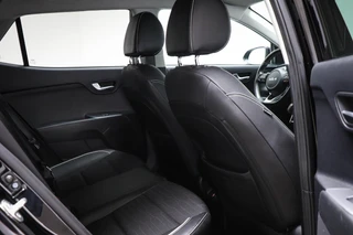 Kia Stonic 1.0 T-GDi MHEV GT-Line | LEDER | STUURVERWARMING | DAB | APPLE | CAMERA / 12