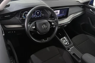 Skoda Octavia Combi 1.4 TSI iV PHEV Business Edition Keyless Apple CarPlay 17" / 6