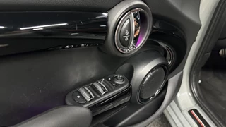 Mini Mini 1.5 Cooper Dalston Edition JCW H&K PANO LEER CAMERA CRUISE NAVI CARPLAY. / 29