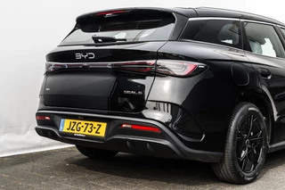 BYD SEAL 6 Touring 1.5 DM-i 183 Pk PHEV Boost € 5.190,- korting | 1.350 WLTP | Adapt. Cruise | Keyless | Vegan Leder | Camera |  LED verlichting / 14