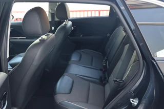 Kia e-Niro DynamicPlusLine 64 kWh|Schuif-kanteldak|Stoelverwarming|Camera|Clima|Cruise|Telefoon / 9