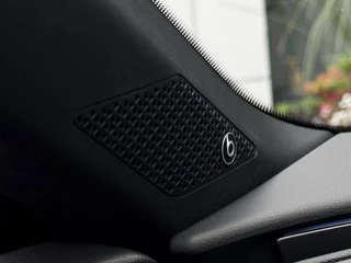 SEAT Leon Sportstourer 1.5 eTSI FR Business Intense 150 PK Schuif-Kantel Dak | NL-Auto | Camera | Beats Audio | Virtual Cockpit / 17