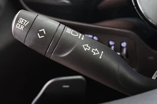 Opel Corsa 1.2 Turbo Hybrid GS Achteruitrijcamera 17" Apple CarPlay / 30