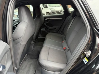 Audi A3 35 TFSI S-Line Automaat ACC B&O Black Style / 20