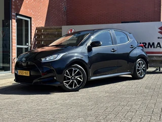 Toyota Yaris 1.5 Hybrid First Edition Apple Carplay/Android Auto, Camera, Climate/Cruise Control, Navigatie / 2