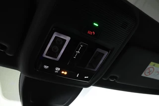 Volkswagen Golf 1.4 eHybrid GTE  Panorama, Apple carplay, Navigatie / 42