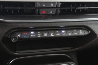 Fiat 600 1.2 Hybrid La Prima Massage Adaptieve Cruise Control Stoelverwarming / 37