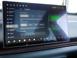 Leapmotor C10 Design 69.9 kWh | uit Voorraad leverbaar | Panoramadak | Elektrische achterklep | 20inch velgen | Camera voor en achter | Lederen bekleding / 26