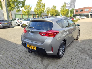 Toyota Auris 1.6 TREND TREKHAAK 1300KG TREKGEW 1E-EIG NL-AUTO DEALER ONDERHOUDEN STOELVERW 16'' LM-VELGEN CAMERA BLUETOOTH / 4