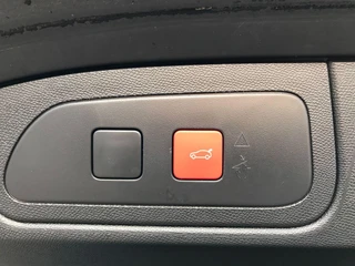 DS DS 7 1.6 PHEV 300 4x4 Pallas / 9