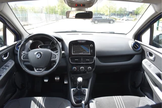 Renault Clio 0.9 TCe GT-Line 2x Pack Essentiel  | Keyless | DAB | Navi | Cruise Control | Airco | Sportstoelen | Full LED | LM-Velgen / 18