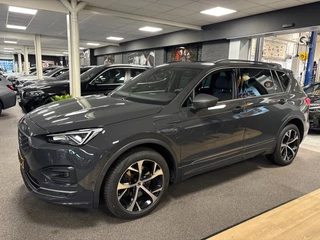 Seat TARRACO 1.4 TSI e-Hybrid PHEV FR / leer / navi / camera / pano / trekhaak / soh 88 % / 2