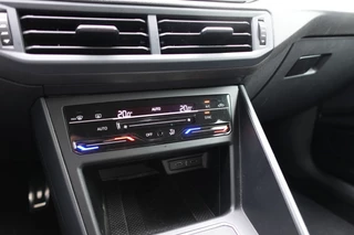 Volkswagen Polo 1.0 TSI R-Line Business  | I.Q. Light | Camera | PDC | CarPlay | / 41