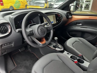 Toyota Aygo X Hybrid 115 envy STOELVERWARMING PARK-SENSOR APPLE/ANDROID KEYLESS / 8
