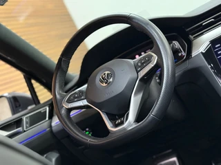 Volkswagen Passat Variant 2.0 TSI R-line Executive Business | VOL! | PANO | IQ.LIGHT | Dynaudio| Virtual | Leder | HuD | Trekhaak / 14