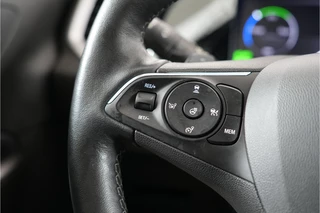 Opel Grandland 1.6 Turbo GS Line 225 pk PHEV  | SOH 99% | 360° | Stl. verw. | El. achterklep | Adaptive Cruise | / 33