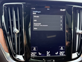 Volvo V60 2.0 T6 Recharge AWD Inscription  | Trekhaak | Pano | LED | Keyless | Adapt. Cruise | Apple/Android | Four C / 72