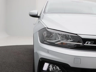 Volkswagen Polo 1.0 TSi R-Line | Adaptive Cruise | Climatronic | CarPlay | Parkeersensoren | Navigatie | 16 Inch | 98.183 Km !! / 11