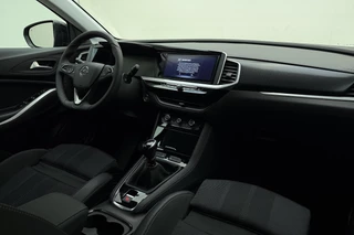Opel Grandland 1.2 Turbo 130pk GS Line | Navigatie | Camera | Keyless | Electrische achterklep | Dakrails | Stoel & Stuurverwarming | AGR Stoelen | Climate control / 17