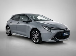 Toyota Corolla 2.0 Hybrid Business Sport Intro | Automaat | Adaptive cruise | Stuur & stoelverwarming | Navigatie | Camera / 7
