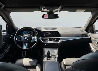 BMW 3-serie Touring 330e M sport ACC Trekhaak / 2