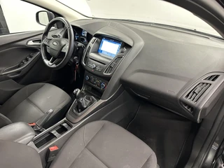 Ford Focus Wagon 1.0 EcoBoost Trend Edition CARPLAY NAVI CRUISE 58000 KM. / 12
