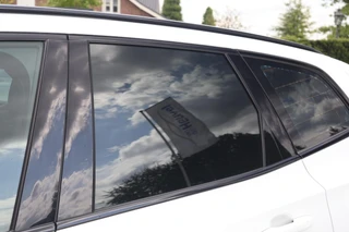 Volvo XC60 T6 Recharge AWD R-Design | Trekhaak | Parkeercamera |Panoramadak | Longe Range | Keyless / 12