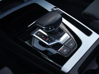 Audi Q5 55 TFSI e quattro 367PK S-edition | SOH 97% | Panoramadak / 47