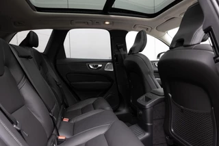 Volvo XC60 T8 Plug-in hybrid AWD Ultra Dark Snel Leverbaar! Te bestellen! / 15