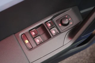 SEAT Ibiza 1.0 EcoTSI 95pk FR Business Intense Stoelverwarming Camera Virtual Cockpit LED Navigatie / 16