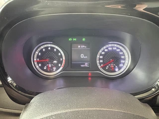 Hyundai i10 1.0 Premium  CAMERA/CARPLAY/NAVI/CRUISE/CLIMA/PDC / 26