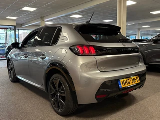 Peugeot 208 1.2 GT 101PK / Navigatie / DAB / Camera / PDC v+a / Full Led / 4