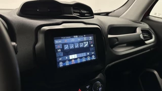 Jeep Renegade 1.0T Longitude CRUISE CARPLAY NAVI ECC DAB. / 40