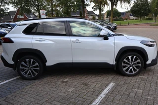 Toyota Corolla Cross Hybrid 140 Style TREKHAAK STOEL&STUURVERW. DODEHOEK DETECTIE EL-A.KLEP KEYLESS / 17