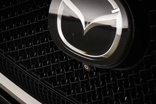 Mazda CX-5 2.0 SkyActiv-G 165 Skylease+ | ACHTERBANKVERWARMING | HEAD UP | DAB | 360 CAMERA | TREKHAAK | 19" / 19