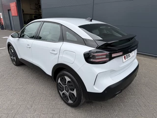 Citroën C4 145pk Hybride Plus (Camera - LED - Navigatie - Automatische Airco - Parkeersensoren - Apple Carplay) / 5