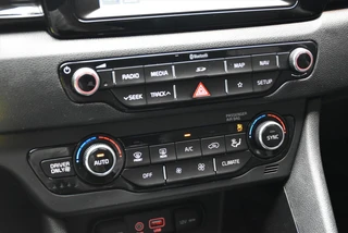 Kia Niro 1.6 GDi Hybrid Design Edition |Schuifdak |Dealeronderhouden / 22