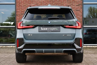 BMW X1 xDrive25e M-Sport  Premium 18inch Leder Camera ACC-voorbereiding / 9
