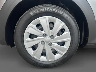 Kia Stonic 1.0 T-GDi MHEV DynamicPlusLine | Stoel/Stuurverwarming | Climate Control | 10 Jaar Garantie / 26