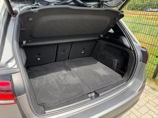 Mercedes-Benz B-klasse 180 Business Solution Plus CarPlay | Camera | groot NAVI / 20