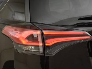 Toyota RAV4 2.5 Hybrid AWD Executive / 11