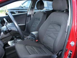 Kia Ceed 1.0 T-GDi ComfortPlusLine Navigator Trekhaak, 2e Eigenaar, Cruise Control, Carplay/Android Auto, Achteruitrijcamera, Airco / 7