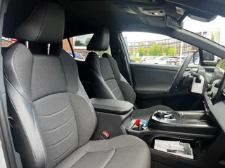 Toyota C-HR+ First Edition 77 kWh STOEL/STUURVERWARMING EL-ACHTERKLEP BLINDSPOT CLIMA APPLE/ANDROID PARK-SENSOR / 5