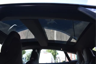 Tesla Model S 75D incl. BTW 334 PK  | 4x4 | NL- AUTO | Autopilot | Panoramadak | Luchtvering | Carplay | Camera | 21' inch | Dodehoek detectie | Voorstoelen verwarmd / 12