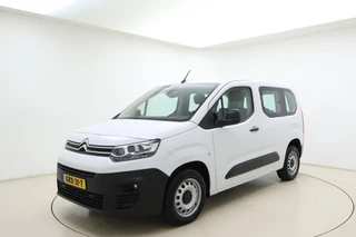 Citroen ë-Berlingo Live 50 kWh 100% Elektrisch | 5 Persoons | DAB Radio | Geen kilometers | Parkeersensoren | Mistlampen | Licht en regensensor | Armsteun