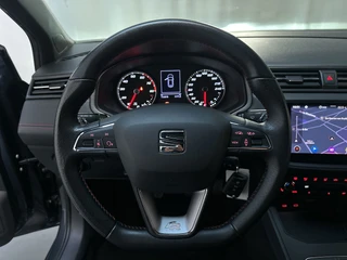 Seat Ibiza 1.0 TSI 110pk FR Business Intense Plus Stoelverwarming Parkeersensoren Navigatie DAB+ / 6