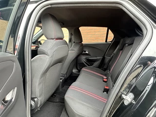 Opel Corsa 1.2 Level 4 Ultimate | 360* Camera | Cruise Control | Climate Control | Sportstoelen | Navigatie | Carplay/Android Auto / 8