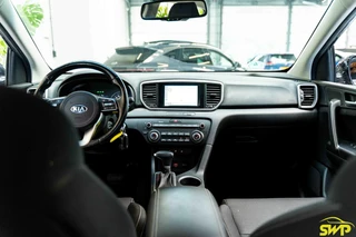 Kia Sportage 1.6 T-GDI 4WD DynamicLine | Navi | Trekhaak | Camera | Automaat / 6