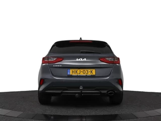 Kia Ceed 1.5 T-GDi DynamicPlusLine Automaat *DEMO* - Trekhaak - Navigatie - Stoel-/stuurverwarming - Cruise Control - Climate Control - Fabrieksgarantie tot 04-2032 / 7