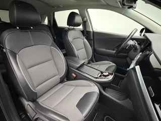 Kia e-Niro DynamicPlusLine 39 kWh SOH 93,8% | Trekhaak |Schuif/Kanteldak | Camera | Stoel/Stuurverwarming / 24